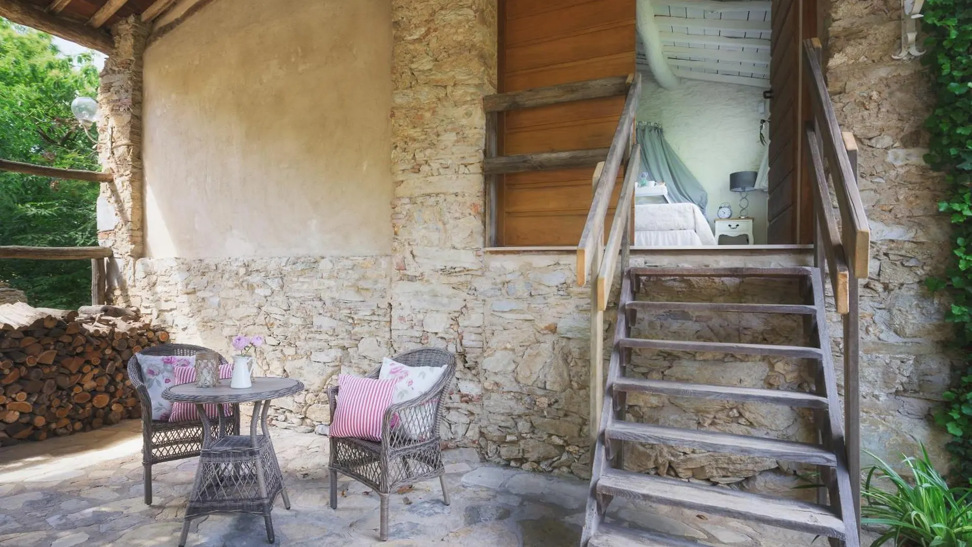 Villa Marra Sant'Anna   Sant'Anna (Tuscany)